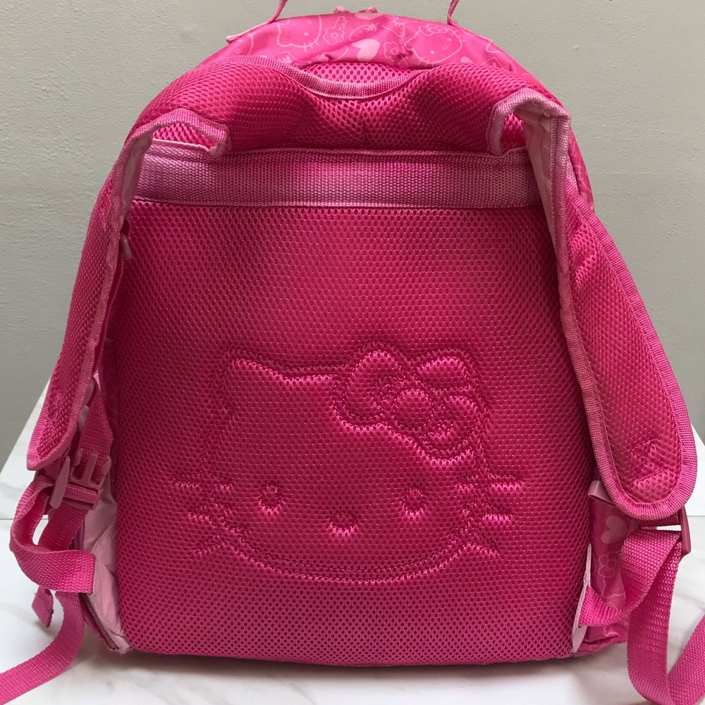 Large Hello Kitty Backpack - Picture 3 of 15